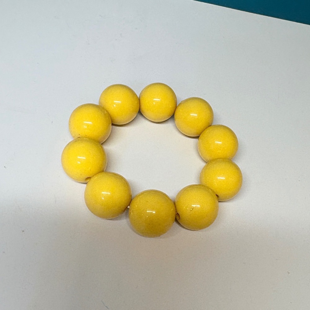 Vintage Style Yellow Chunky Bead Stretch Bracelet Glossy Pop Art